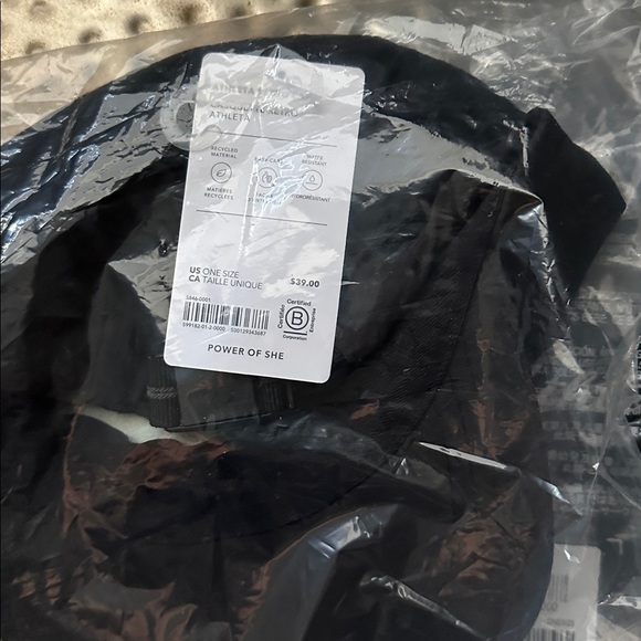 NWT Athleta Black Adjustable retro Cap - Picture 6 of 6